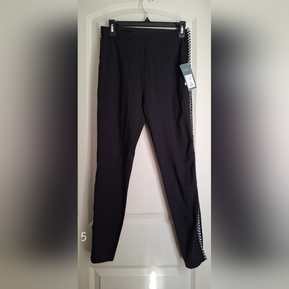 Lyseé NWT strech pants med with white line hi-waist yoga longwear run walk‎ hike